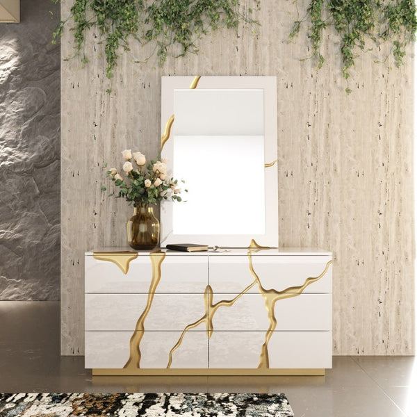 VIG Furniture Aspen High-Gloss White Mirror With Gold Trim, Rectangular 39"X41" Ready-To-Hang Modern Glam Frame VGVCJ1801-WHT-MIR
