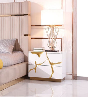 VIG Furniture Sterling Modern Beige Bonded Leather Eastern King Bed With Rose Gold Accents & Soft-Closing Nightstands VGVCBD1901-BEI-BED-2NS-SET-EK