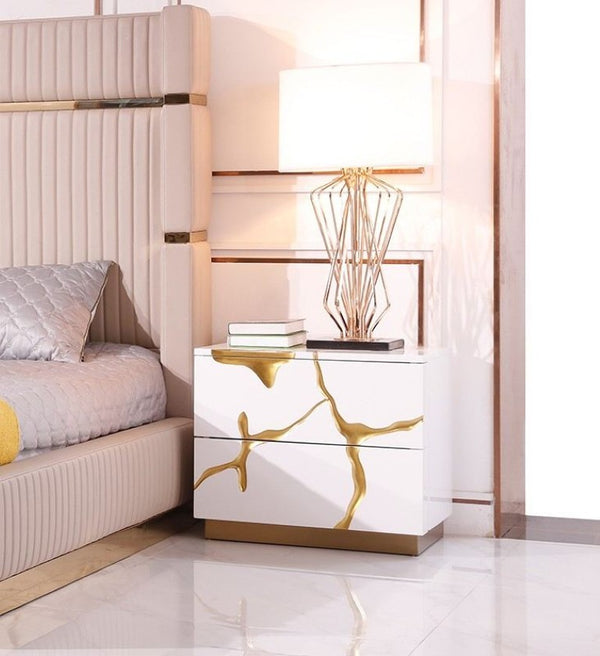 VIG Furniture Sterling Modern Beige Bonded Leather Eastern King Bed With Rose Gold Accents & Soft-Closing Nightstands VGVCBD1901-BEI-BED-2NS-SET-EK