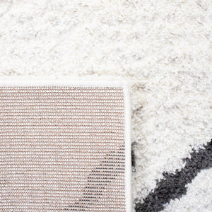 Safavieh August 500 Power Loomed Shag Rug Beige / Black AUG532B-4
