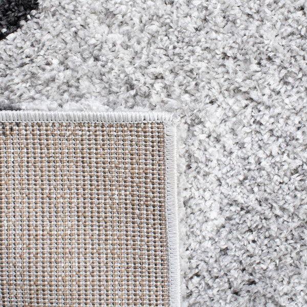 Safavieh August 500 Power Loomed Shag Rug Beige / Charcoal AUG532H-9