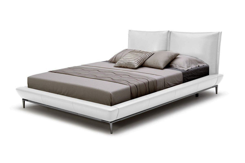 VIG Furniture Eastern King Modrest Loft Modern White Eco-Leather Bed VGKKB-207-WHT-EK
