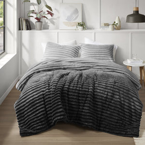 JLA Home Intelligent Design - Fluffy Plush Ribbed Comforter Set with 300gsm Loft, Oeko‑Tex Certified, Ready‑to‑Use Cozy Layering Grey Ombre AM10-0381