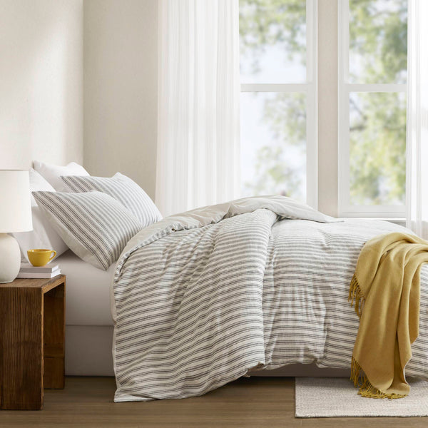 English Elm 3 Premium Queen Duvet Set with Breathable Rayon-Linen-Cotton Yarn Dye Face and Cotton Back, Soft Grey 12.01 L x 10.24 W x 5.71 H B035P319219