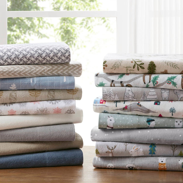 English Elm 4-piece Cal King Cotton Sheet Set Snowflake Print Breathable Wrinkle Resistant Bedding B035P408379