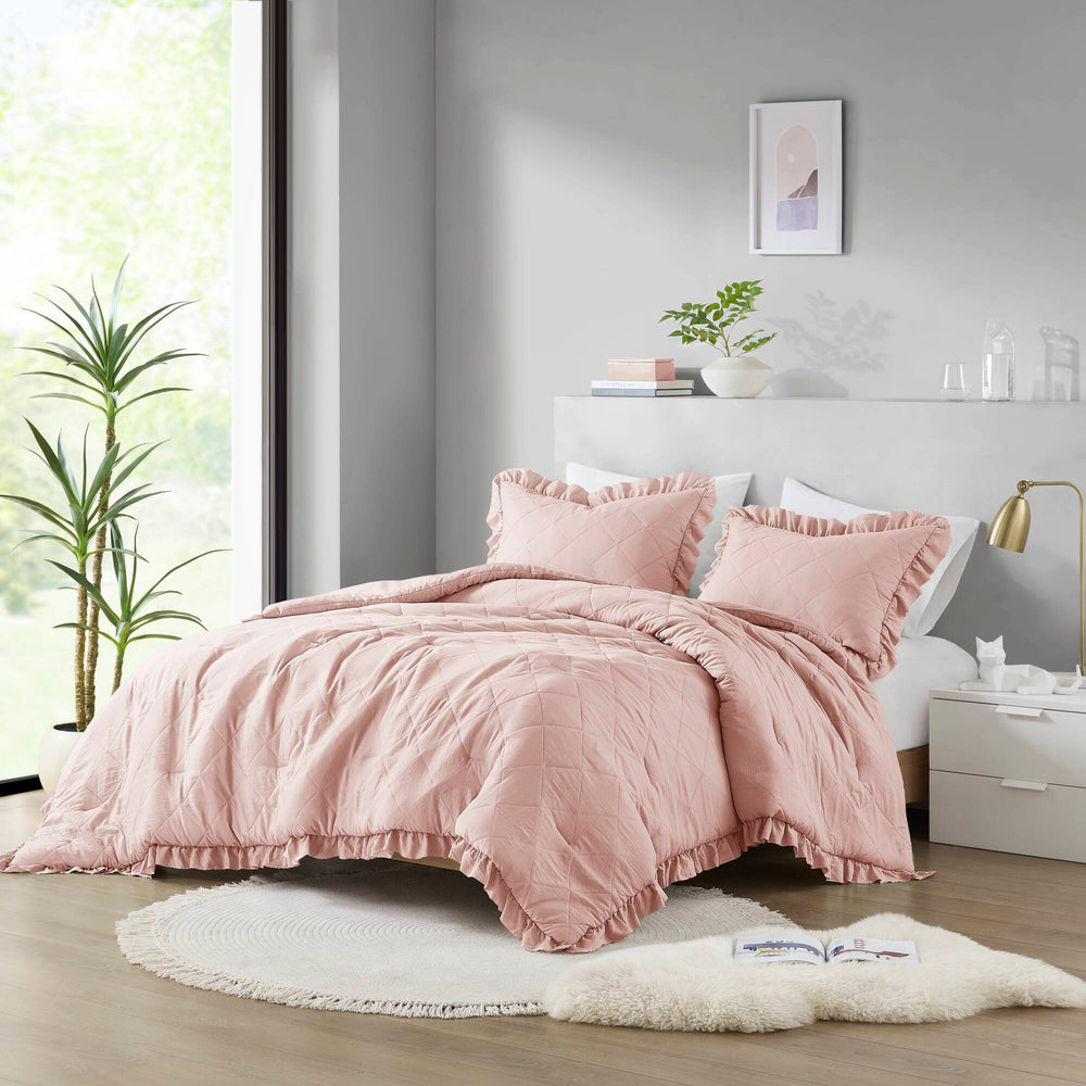 English Elm 7-piece Queen Tufted Pleated Comforter Set with Shams Bed Skirt Decorative Pillows B035P463224