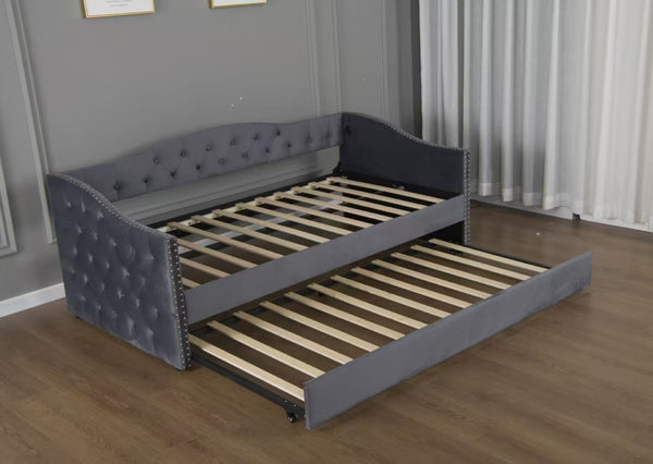 English Elm Twin Size Upholstered Daybed With Trundle & Usb Charging – Stylish Velvet Frame For Space-Saving Comfort W1670S00024-GIGA