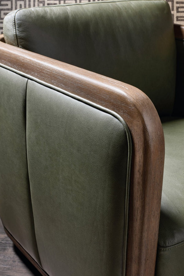 Hooker Furniture Breeze Petite Accent Chair In Sundance Leather & Distressed Wood — Transitional, Cozy Shelter-Arm Seating CC242-028