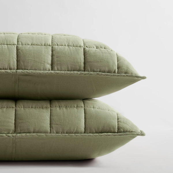 English Elm 3-piece French Linen Quilt Set Garment Washed Breathable Box Stitched Bedding Olive Green B035P408301