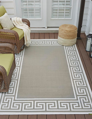 Unique Loom Outdoor Coastal Caye Machine Made Border Rug Gray, Ivory 5' 3" x 8' 0"