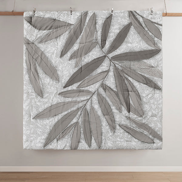 JLA Home Urban Habitat - Botanical BCI Cotton Comforter Set with Large Gray Print, Hypoallergenic Fill, OEKO‑TEX Certified (Queen) UH10-2527