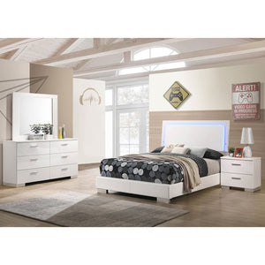 English Elm Dulcey Modern 4-Piece High Gloss Bedroom Set With Led Lighting, Storage & Luxe Faux Leather Finish B062S01325