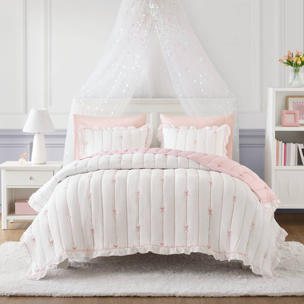 English Elm 3-piece Reversible Microfiber Quilt Set Bow Embroidery Ruffled Trim Romantic Bedroom Pink+White B035P482881
