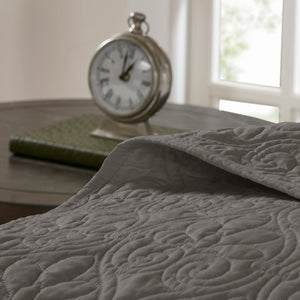 English Elm Reversible Madison Park Quebec Bedspread Set Full Dark Grey with Quilted Texture, Oversized & Antimicrobial Protection B03597551