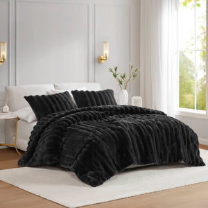 English Elm 3 Cozy King Ultrasoft Faux Fur Ribbed Comforter Set with Velvet Reverse & Plush Down-Alternative Fill Black 19.7 L x 14.97 W x 14.97 H B035P320227