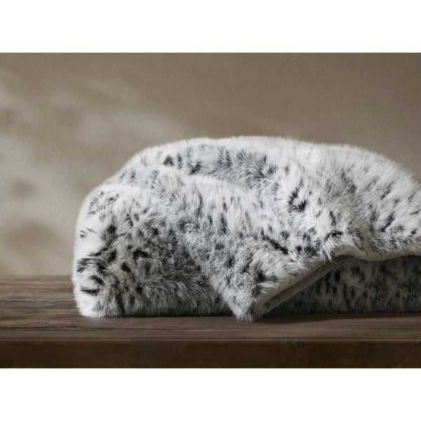 English Elm 1-piece Oversized Faux Fur Throw Bobcat Print Plush Velvet Backed Cozy Sofa Blanket Snow Leopard B035P408336