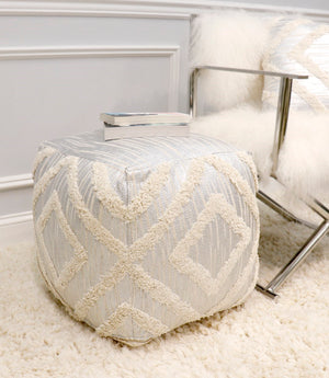 Pasargad Grand Canyon Cotton Shaggy Pouf In Ivory - Stylish, Hand-tufted Glamour For Your Space Ivory 100% Cotton Ppf-064-1sil