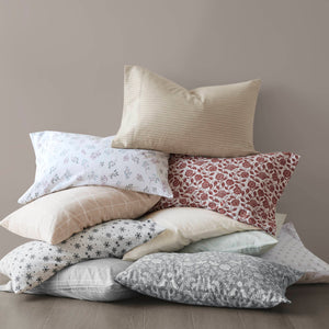 English Elm 4 Pcs King Sheet Set - Elegant Black Snowflakes Cotton Flannel For Cozy Winter Comfort & Style B035P319676