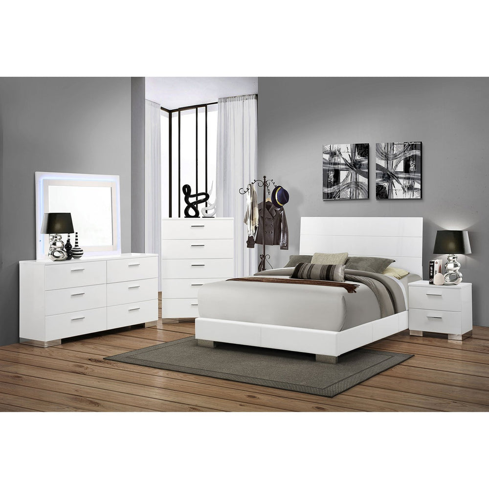 English Elm Lincoln Eastern King Bedroom Set with Led Headboard Two-tone Wood and White Panels B062S01500