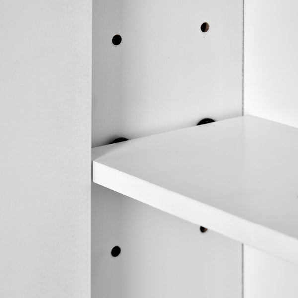 English Elm 29'' Modern Wall Mounted Medicine Cabinet with Mirror, Spacious Adjustable Shelves, Towel Bar and Durable MDF Finish White N710P209440K
