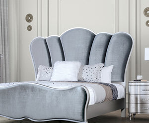 English Elm Lovely Art Deco 3pc Queen Bedroom Set with Light Gray Padded Channel Headboard and Oak Veneer Accents Silver 96 L x 53 W x 6 H B2741S00200