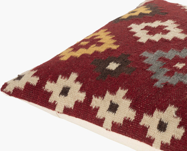 Surya Blanche Cozy Lodge Rustic 18" Accent Pillow - Wool & Cotton Blend For Stylish Comfort & Easy Care Crimson Wool,Cotton,Cotton Bac003-2222