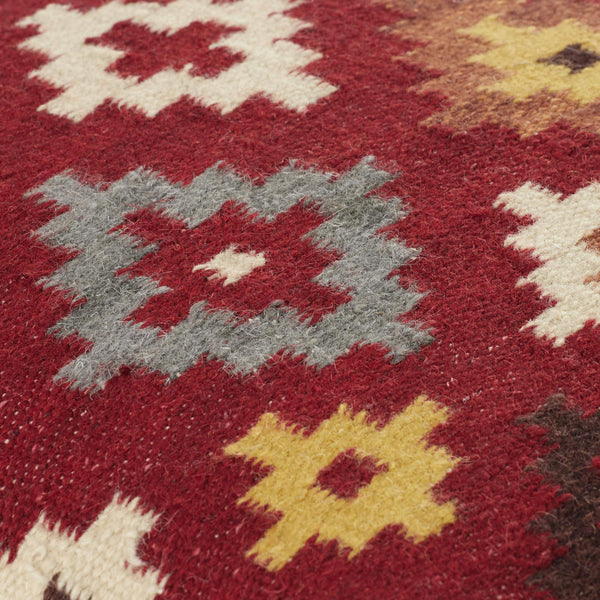 Surya Blanche Cozy Lodge Rustic 18" Accent Pillow - Wool & Cotton Blend For Stylish Comfort & Easy Care Crimson Wool,Cotton,Cotton Bac003-2222