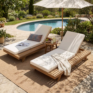 English Elm Lounge Chaise Outdoor Acacia Wood Slatted Frame with Water Resistant Cushion Resort Style N770P442L317C