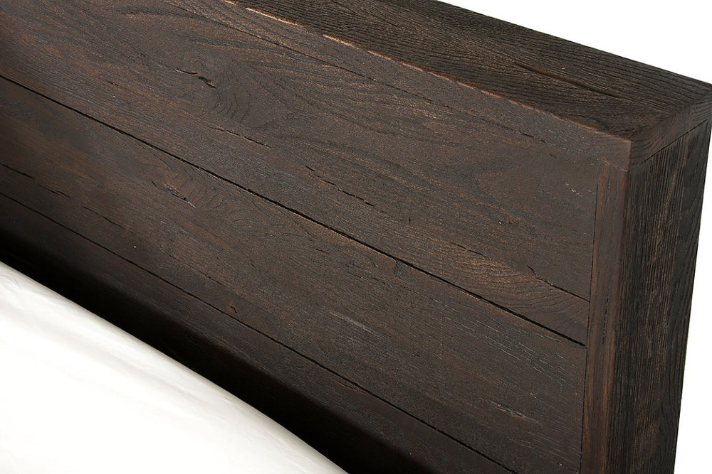 VIG Furniture Selma Solid Aged Oak Queen Bed With Low-Profile Sunken Frame, Black Steel Legs, No Box Spring Needed VGEDSELMA-BED-Q