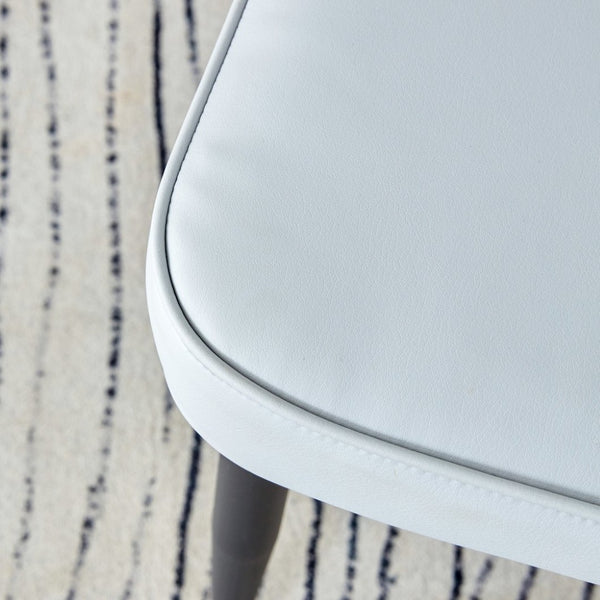 English Elm Table And Chair Set - 31.5" Round Dark Wood Dining Table With 2 Light Gray Pu Chairs For Small Spaces W1151S02487-GIGA