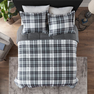 JLA Home Madison Park Essentials - 3M Ultra-Soft Plaid Comforter Set with Scotchgard Moisture Management & Antimicrobial OEKO-TEX Finish Black/White MPE10-824