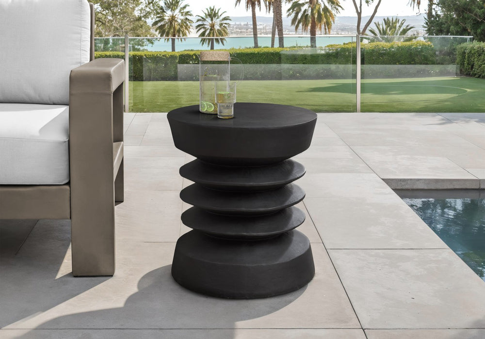 English Elm Accent Table Round Matte Finish Weather Resistant Magnesium Oxide Indoor Outdoor Side B2710P461675