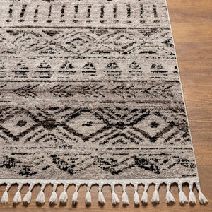 Livabliss Blackburn Global Eclectic Polypropylene Runner Rug for Hallways and Entryways Light Gray, Gra 9'2" x 12' BBN2302-9212