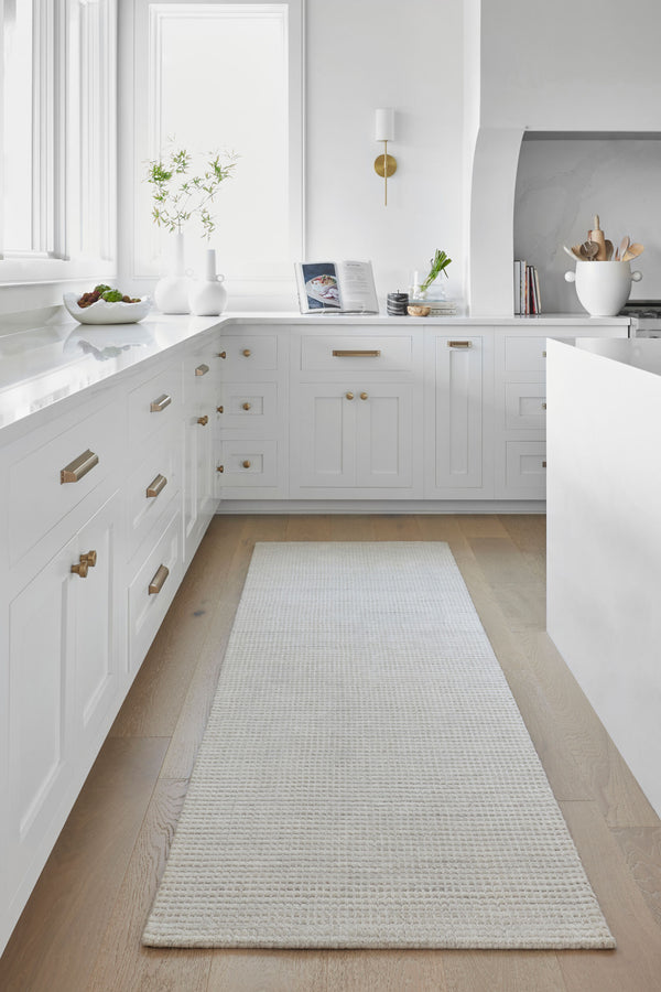 Surya Boston Handcrafted 2' X 3' Minimalist Rug - Soft, Durable, Low Pile Accent For Modern Homes Ivory Wool,Nylon Bbt2300-23