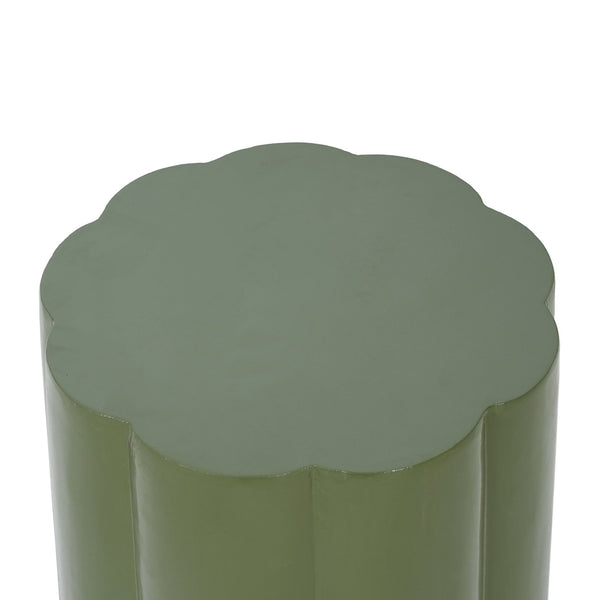 English Elm High-gloss Sculptural Outdoor Side Table Mgo Weather Resistant Patio Accent Green N768P371797G