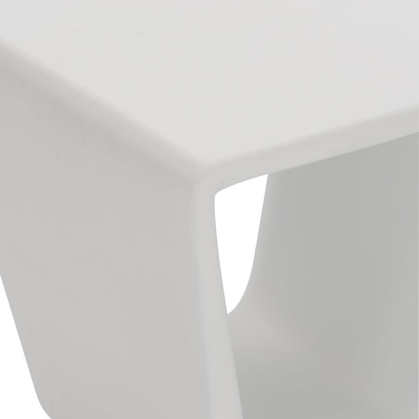 Bernhardt Bernhardt Hyannis Outdoor Accent Table — Sculptural Bone Concrete Side Table, Weather‑Resistant Design X02107