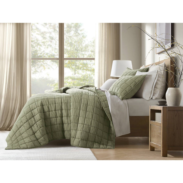 English Elm 3-piece French Linen Quilt Set Garment Washed Breathable Box Stitched Bedding Olive Green B035P408301