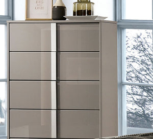 English Elm 1pc Chest Transitional Weathered Finish 5-Drawer Tall Dresser with Dentil Molding and Metal Knobs taupe 34 L x 21 W x 52 H B2741P372197