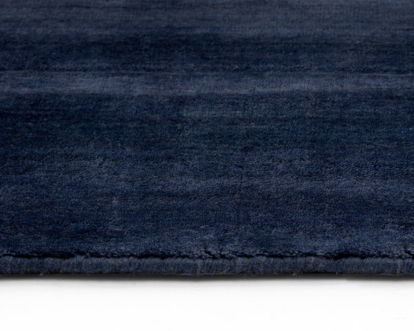 Sunpan Alaska Hand-Loomed Rug - Luxurious Wool-Blend Texture for Cozy Living, Lounge, and Bedroom Spaces Navy