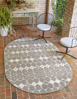 Unique Loom Outdoor Trellis Cardak Machine Made Geometric Rug Gray, Ivory 7' 10" x 10' 0"