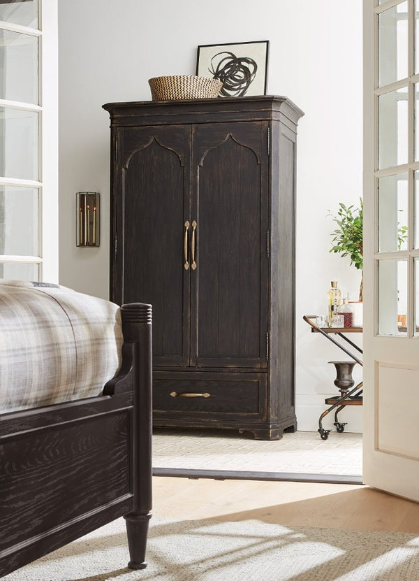 Hooker Furniture Americana Cathedral Oak Wardrobe With Arched Top, Distressed Daisy Finish & Felt-Lined Drawers 7050-90013-89