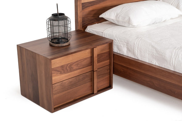 VIG Furniture Queen Nova Domus Berlin Bed Set — Modern Walnut Veneer, Parsons-Leg Design, Integrated Slat Support, No Box Spring Needed VGMABR-92-SET-Q