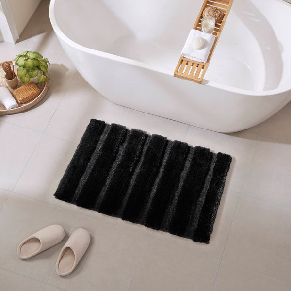 JLA Home Madison Park - Rug Madison Park Tufted Pearl Channel Bath Rug — Soft High‑Low Stripe, Machine Washable, Durable Elegance Black MP72-8458