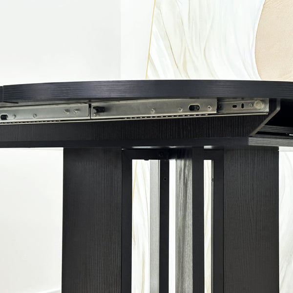 English Elm Dining Table Expandable 43–59" Oval with Removable Leaf, X-Base Farmhouse Style Oak Veneer Black – Seats 6 W1347P202405