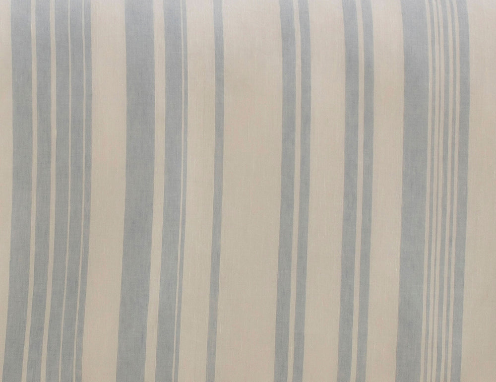 Surya Baris Bis-1000 Sham - Rustic Linen & Cotton Charm For Cozy Home Decor, Perfect For Stylish Comfort! Ice Blue Linen,Cotton,Linen,Cotton Bis1001-es