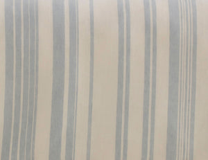 Surya Baris 8"L X 8"W Bedding Swatch - Cozy Rustic Charm In Linen & Cotton, Perfect For Home Decor! Ice Blue Linen,Cotton,Linen,Cotton Bis1001-sw