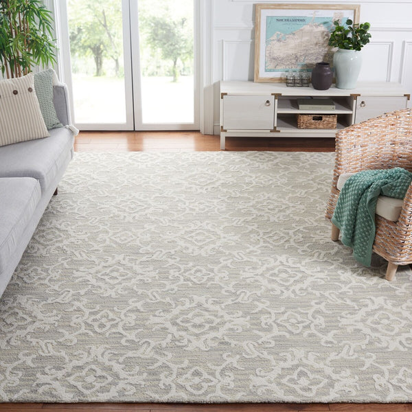 Safavieh Blossom 104 Hand Tufted  Rug Grey / Ivory BLM104A-10