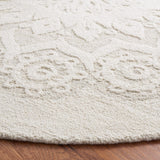Safavieh Blossom 108 Hand Tufted Country and Floral Rug Ivory / Grey BLM108F-4