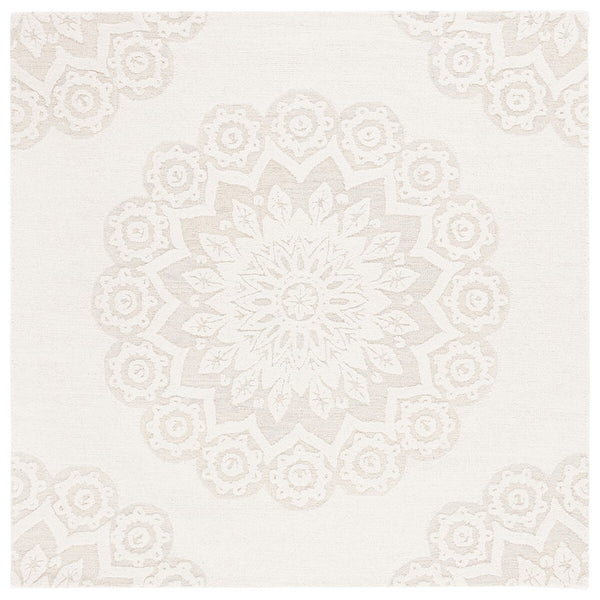 Safavieh Blossom 108 Hand Tufted Country and Floral Rug Ivory / Grey BLM108F-4