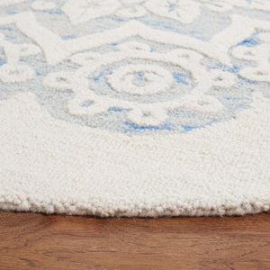 Safavieh Blossom 108 Hand Tufted Country and Floral Rug Ivory / Blue BLM108M-4